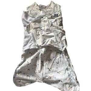 HALO SLEEP-SACK SWADDLE - size SMALL  3-6 months DOG PRINT